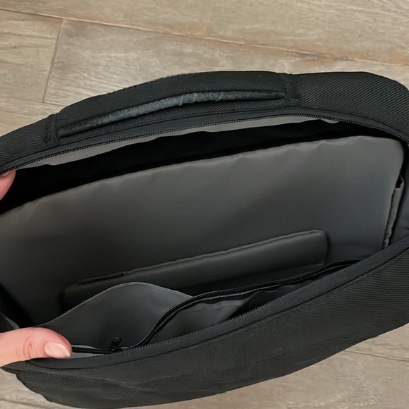 Messenger/ computer bag - Picture 3 of 3